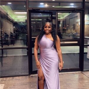 Elegant Lavender One-Shoulder Dress